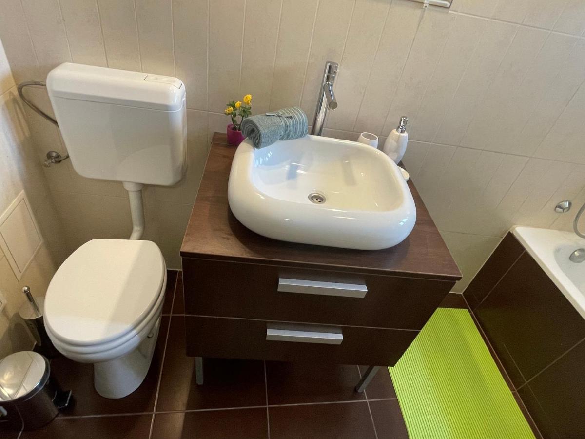 Magnolia Apartman 杰尔 外观 照片